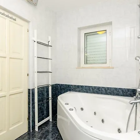 Apartment Vito Old Town Sea View